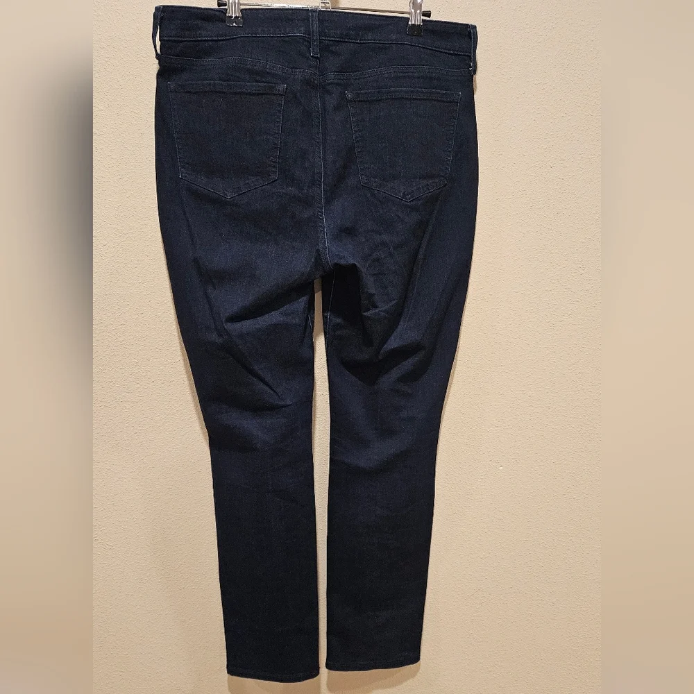 NYDJ Classic Dark Wash Blue Women’s Jeans, Size 12 - Picture 2 of 5